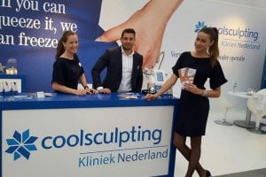 professionele hostess inzetten met hostessbureau